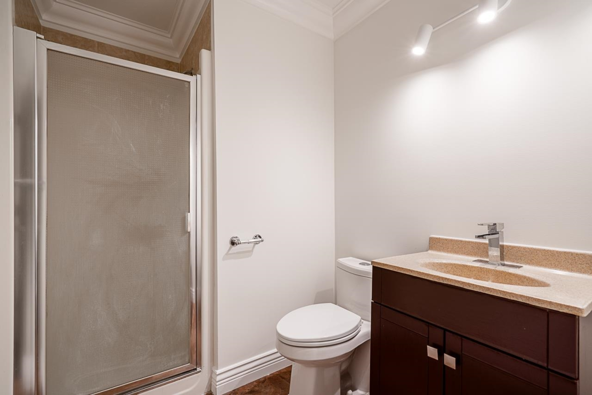 Hallway Photo of 19 12449 191 Street, Pitt Meadows, BC