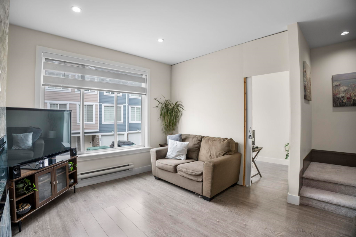 Dining Area Photo of 116 7080 188 Street, Surrey, BC