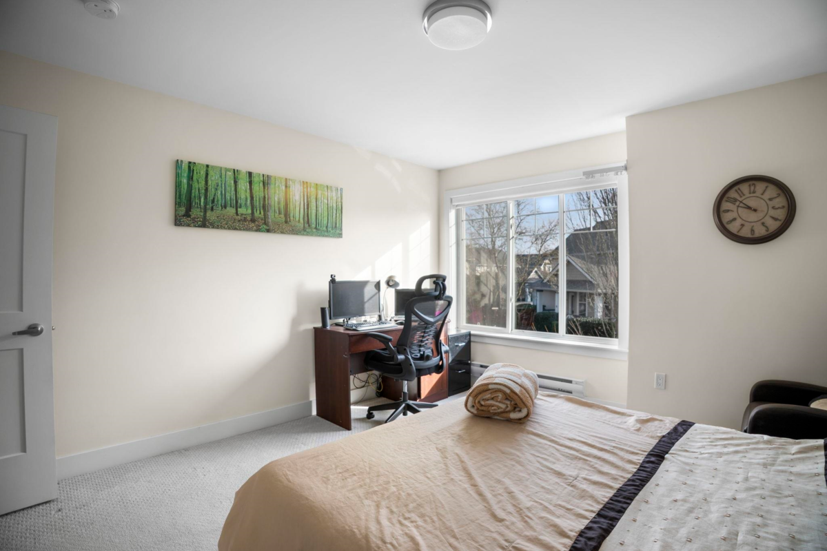 Hallway Photo of 116 7080 188 Street, Surrey, BC