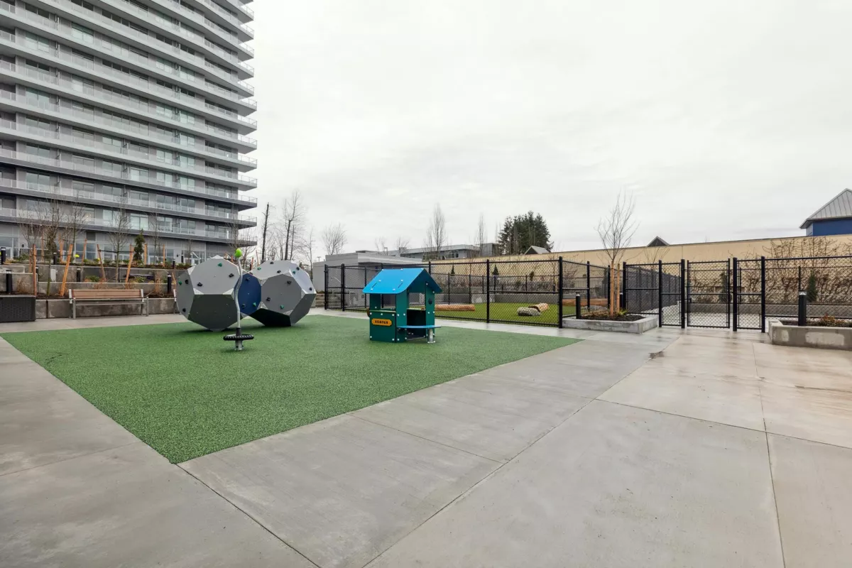 Front Yard Photo of 2106 8551 201 Street, Langley, BC