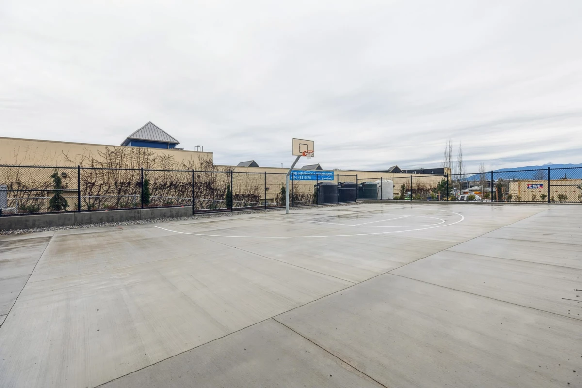 Garden / Landscaping Photo of 2106 8551 201 Street, Langley, BC