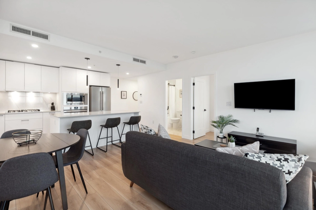 Walk-In Closet Photo of 2106 8551 201 Street, Langley, BC