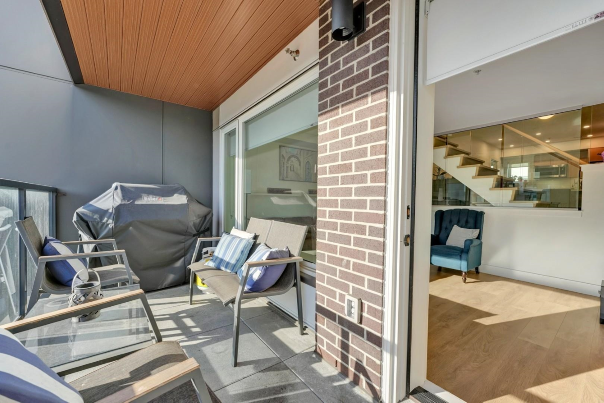 Bedroom 4 Photo of 3 752 E 3rd Street, North Vancouver, BC