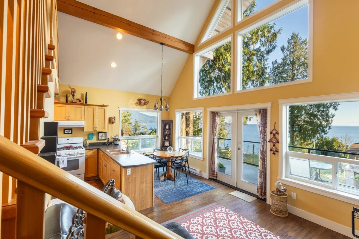 Office / Den Photo of 1051 Gower Point Road, Gibsons, BC