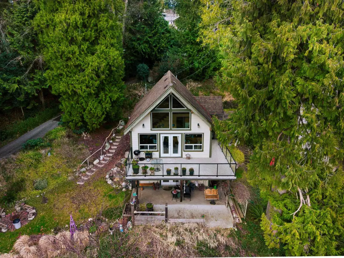 Swimming Pool Photo of 1051 Gower Point Road, Gibsons, BC