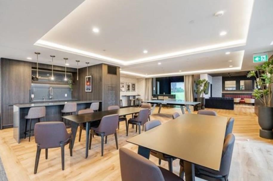 Entry Foyer Photo of 5111 2108 Gilmore Avenue, Burnaby, BC