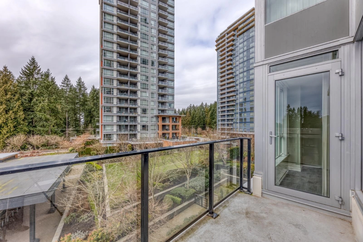 Loft / Bonus Room Photo of 403 3100 Windsor Gate, Coquitlam, BC