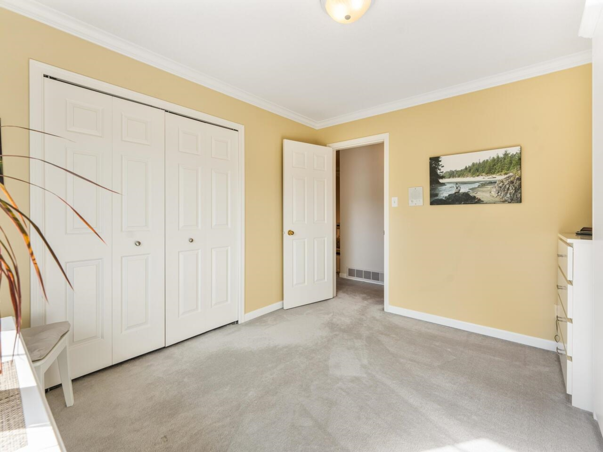 Backyard Photo of 104 6086 W Boundary Drive, Surrey, BC