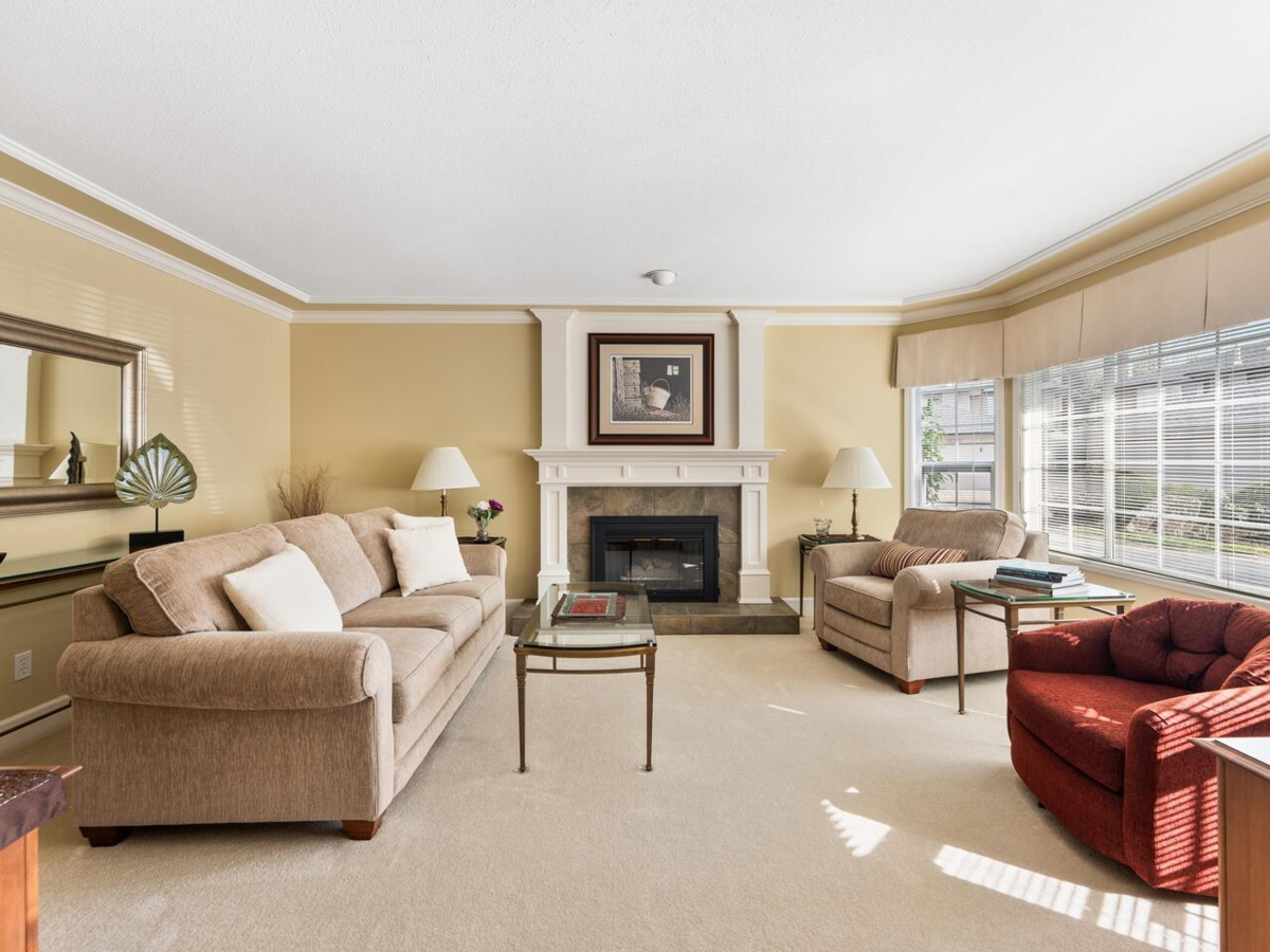 Dining Area Photo of 104 6086 W Boundary Drive, Surrey, BC