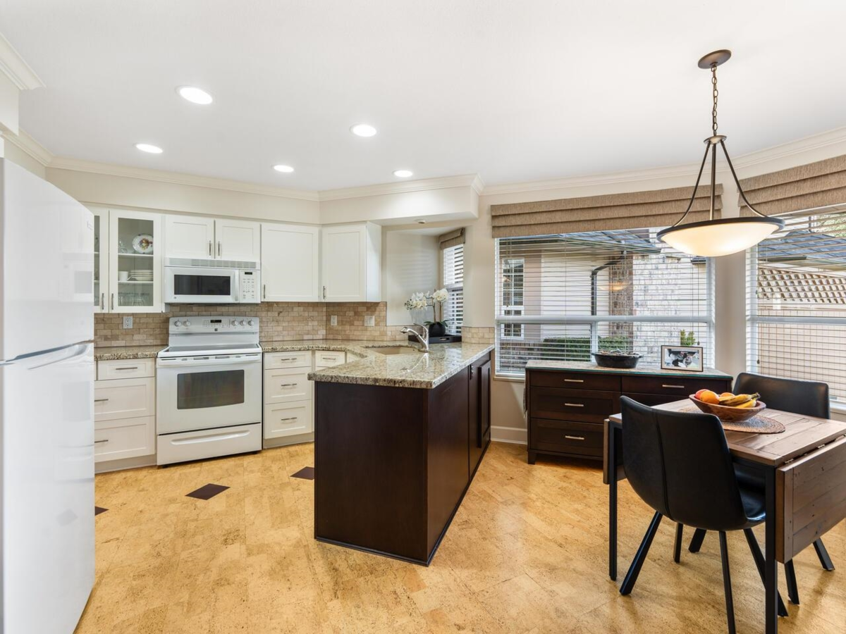 Guest Bathroom Photo of 104 6086 W Boundary Drive, Surrey, BC
