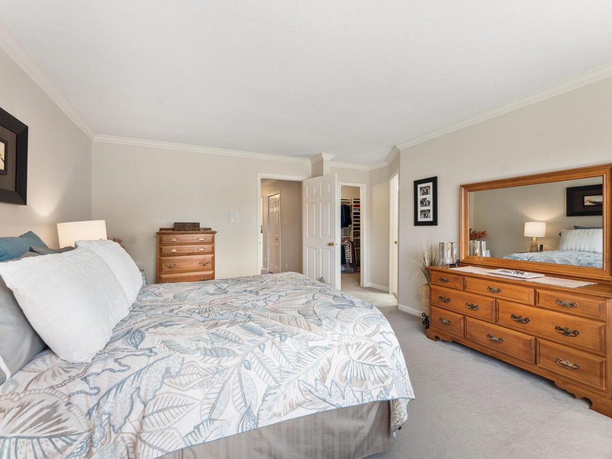 Hallway Photo of 104 6086 W Boundary Drive, Surrey, BC