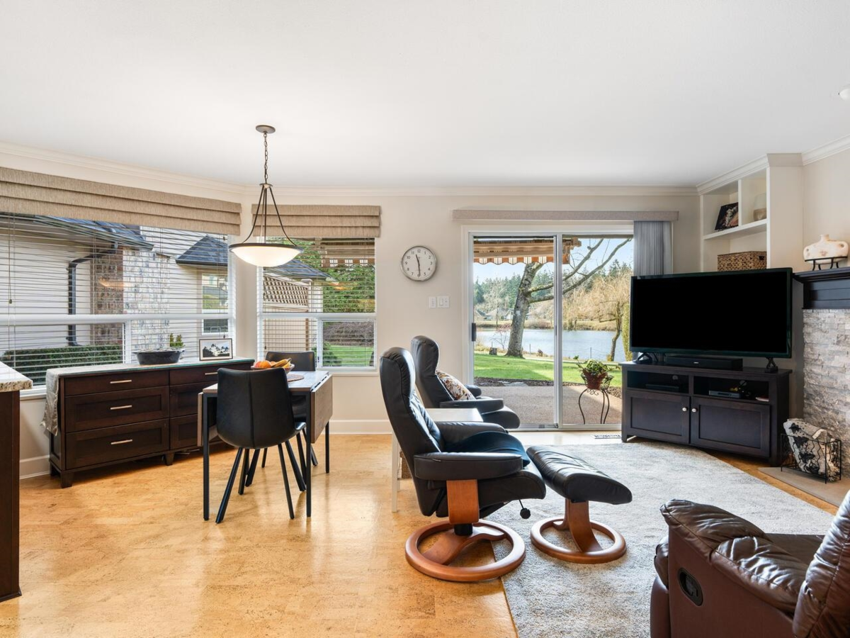 Walk-In Closet Photo of 104 6086 W Boundary Drive, Surrey, BC