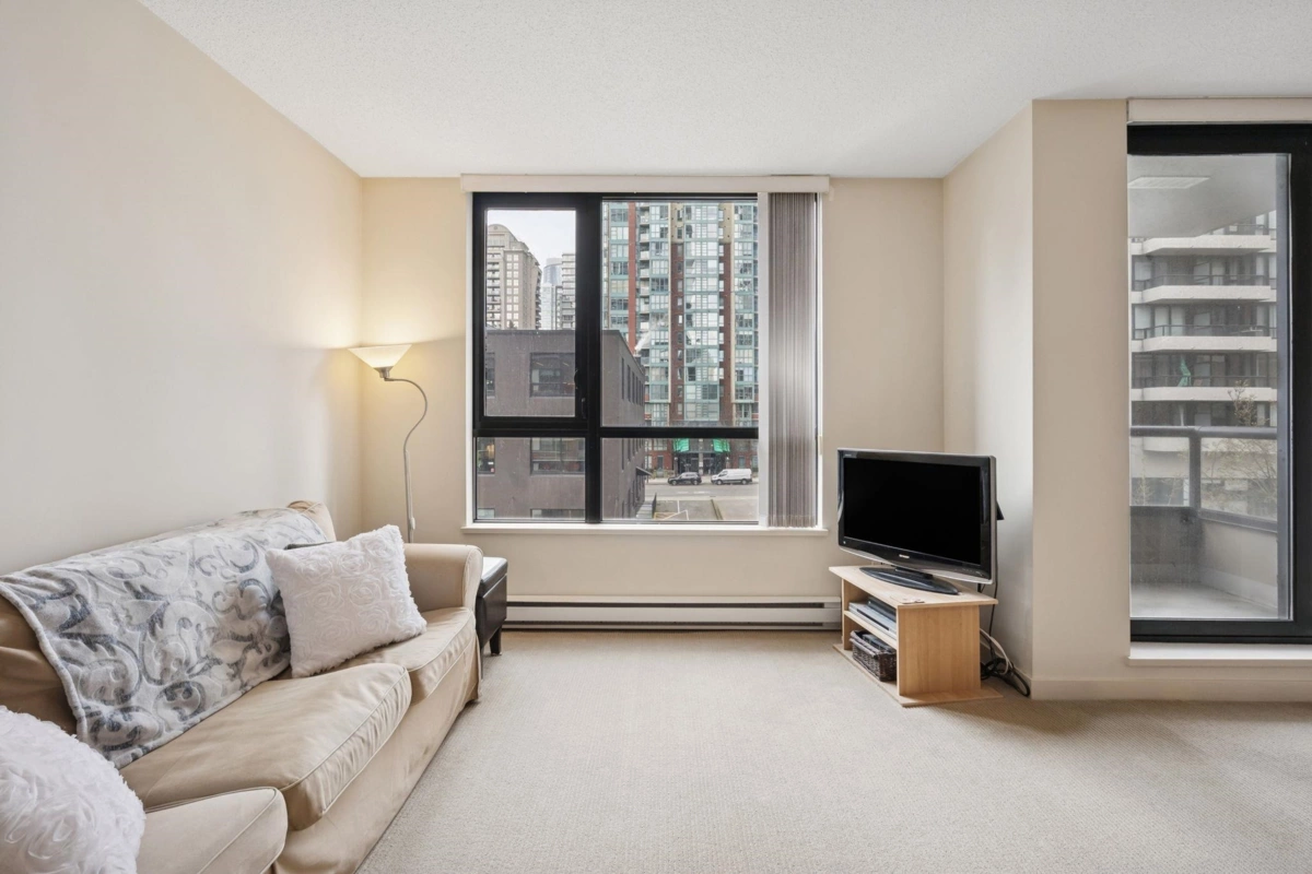 Exterior Rear Photo of 502 977 Mainland Street, Vancouver, BC