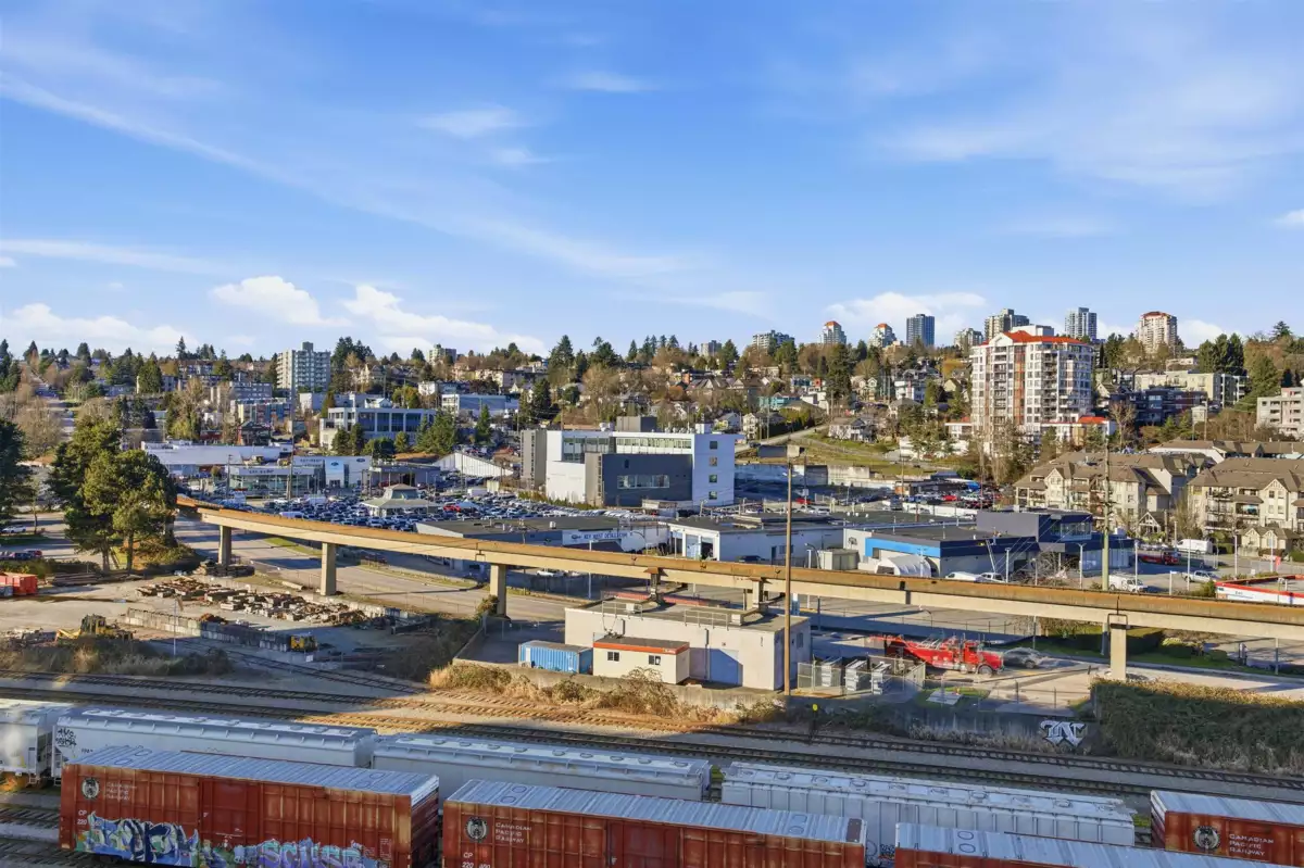 Office / Den Photo of 808 1 Renaissance Square, New Westminster, BC