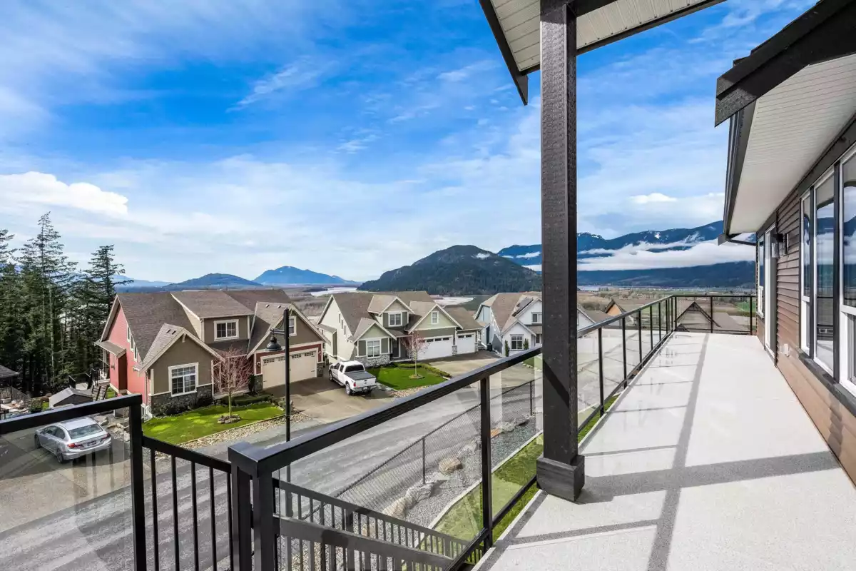Garage Interior Photo of 1306 Stromdahl Place, Agassiz, BC