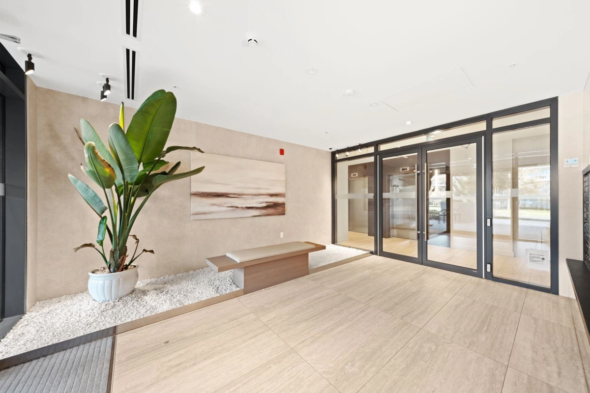 Mudroom Photo of 504 5212 Cambie Street, Vancouver, BC