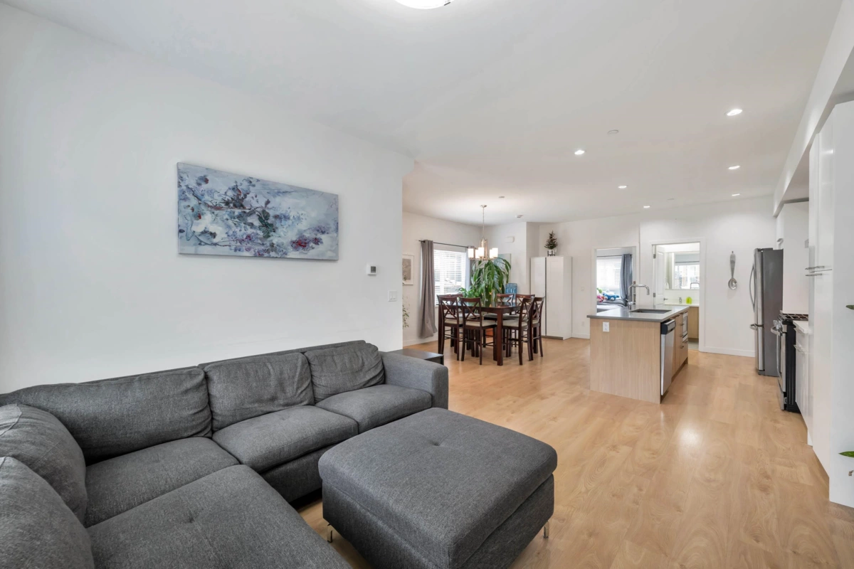 Breakfast Nook Photo of 22 22810 113 Avenue, Maple Ridge, BC