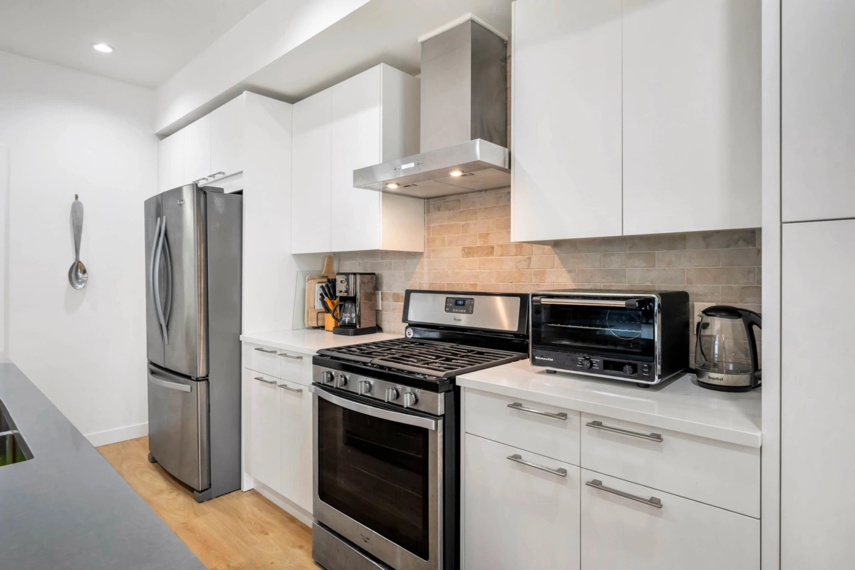 Guest Bathroom Photo of 22 22810 113 Avenue, Maple Ridge, BC