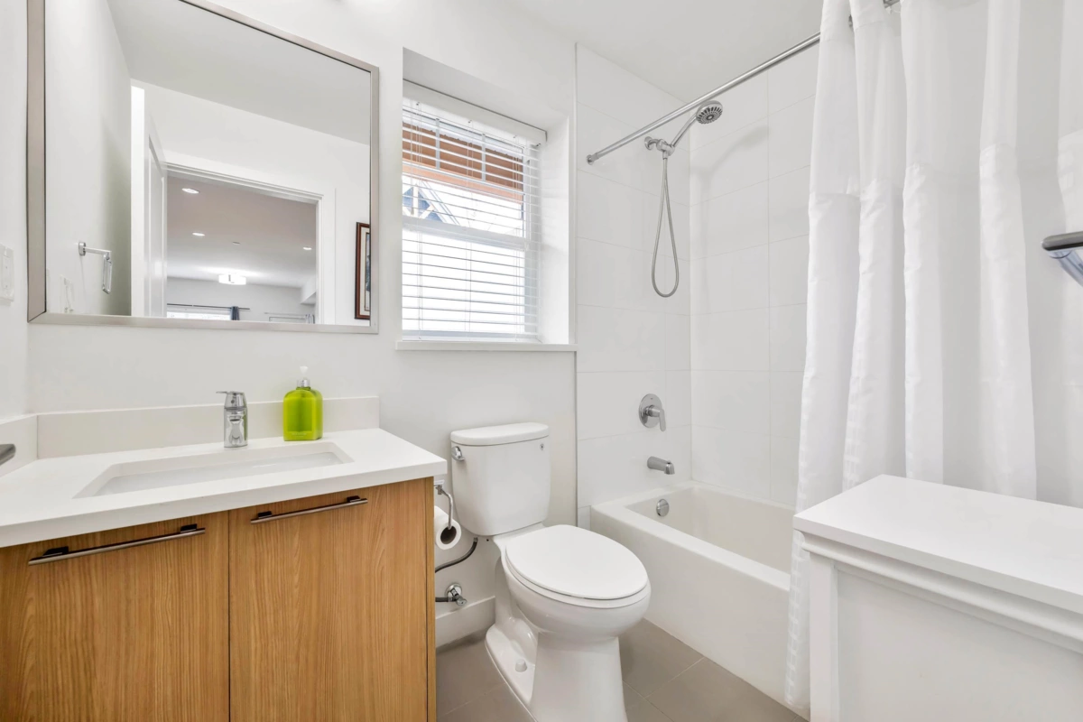 Laundry Room Photo of 22 22810 113 Avenue, Maple Ridge, BC