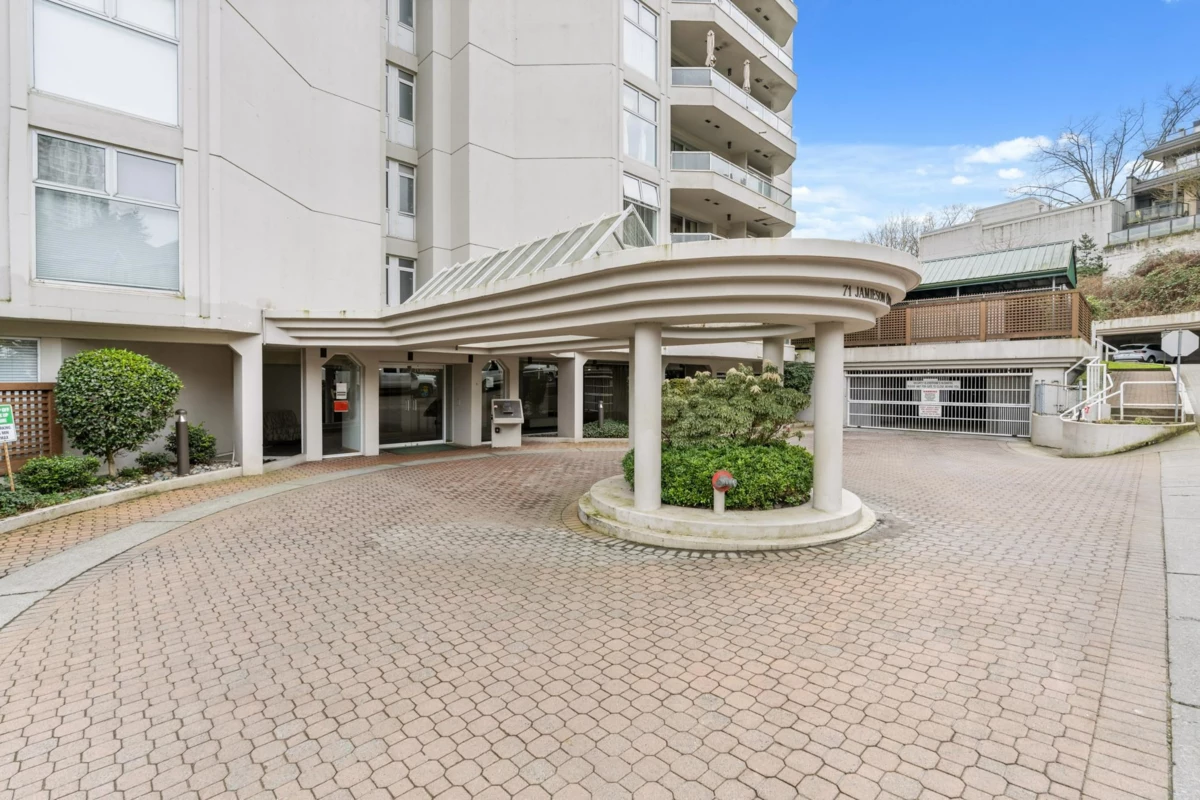 Garage Interior Photo of 1404 71 Jamieson Court, New Westminster, BC