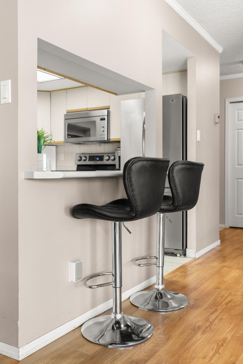 Primary Bathroom Photo of 1404 71 Jamieson Court, New Westminster, BC