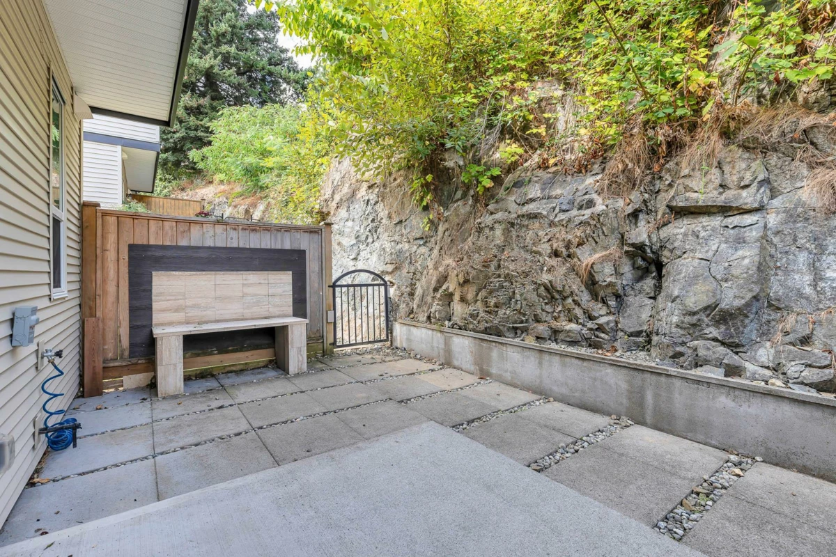 Garden / Landscaping Photo of 12 36099 Waterleaf Place, Abbotsford, BC
