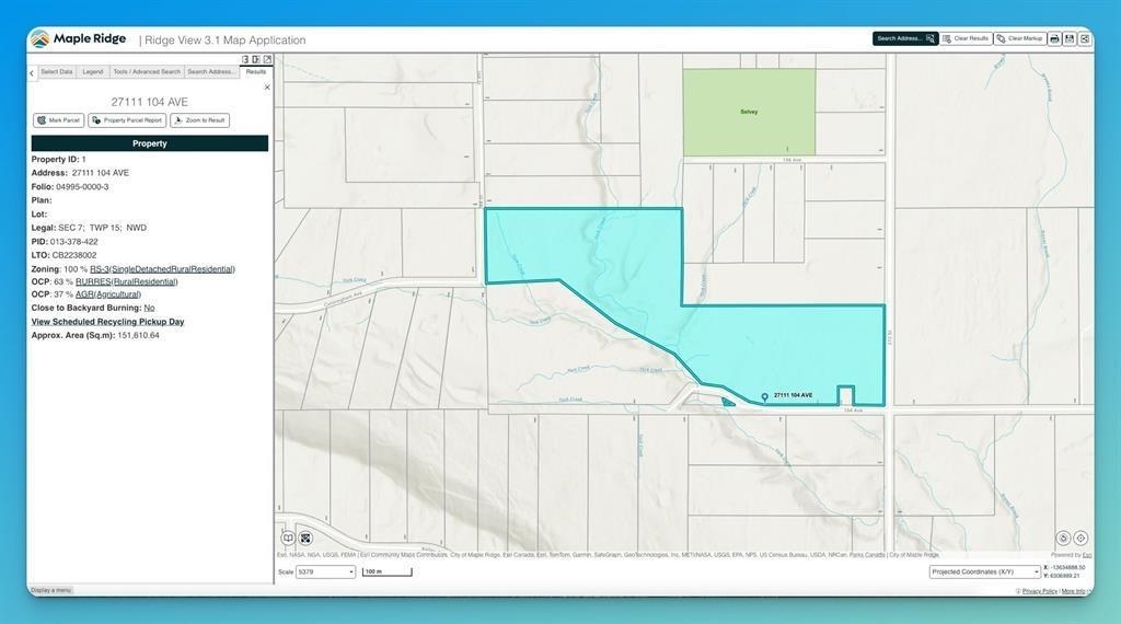 Hallway Photo of 27111 104 Avenue, Maple Ridge, BC