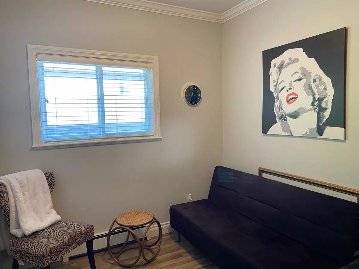 Bedroom 2 Photo of 16072 96a Avenue, Surrey, BC