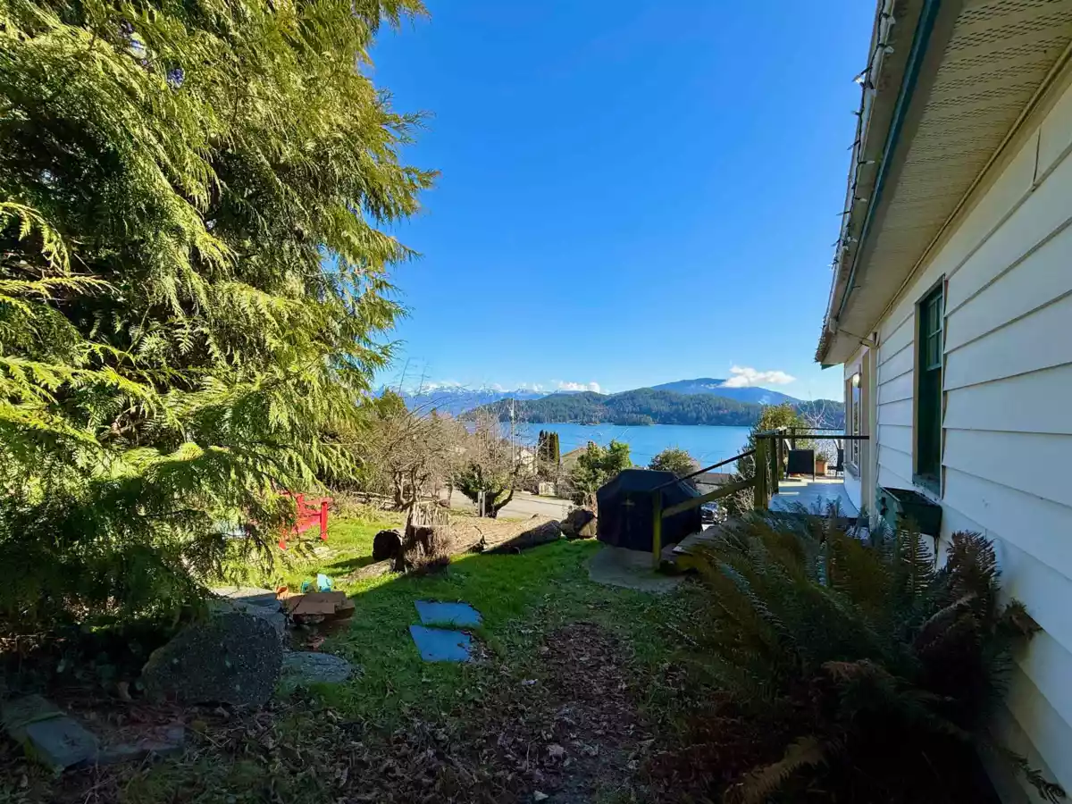 Exterior Rear Photo of 609 Glen Road, Gibsons, BC