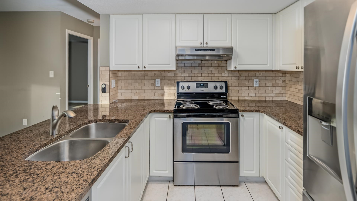 Kitchen Photo of 909 6088 Minoru Boulevard, Richmond, BC