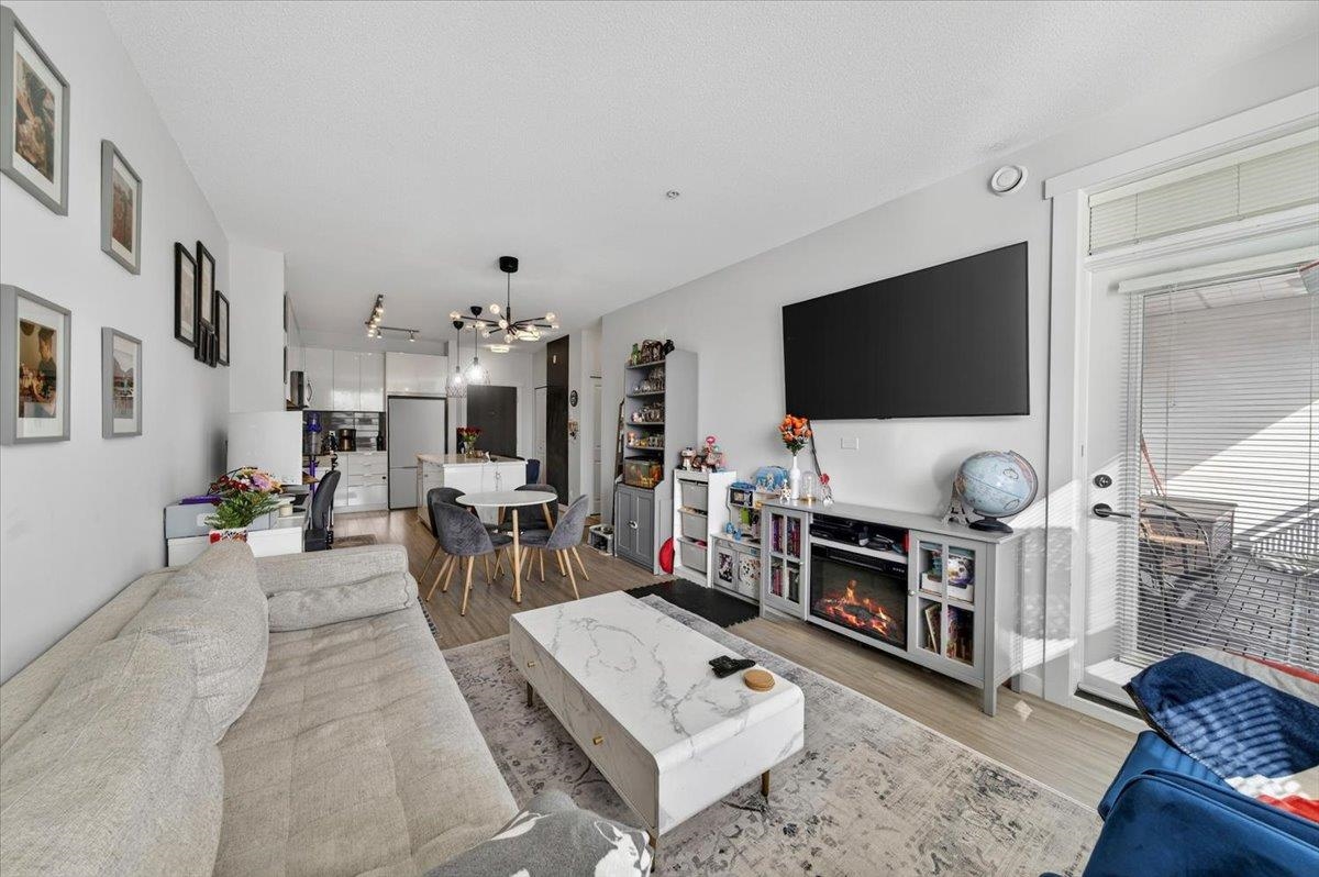 Breakfast Nook Photo of C211 8150 207 Street, Langley, BC