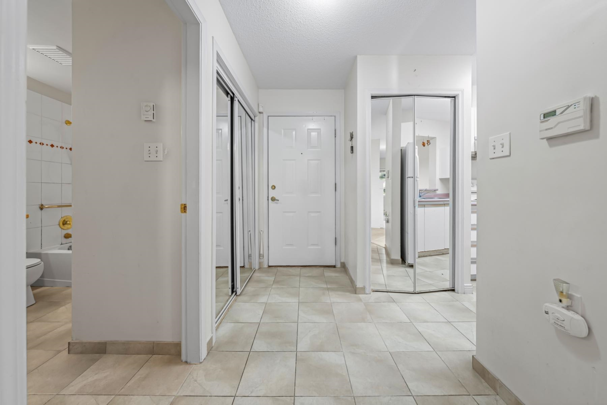 Primary Bathroom Photo of 111 55 Blackberry Drive, New Westminster, BC