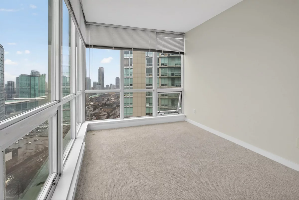 Bedroom 2 Photo of 3109 9981 Whalley Boulevard, Surrey, BC