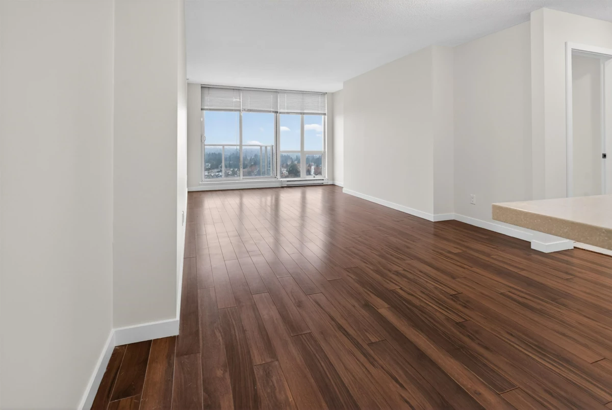 Exterior Rear Photo of 3109 9981 Whalley Boulevard, Surrey, BC