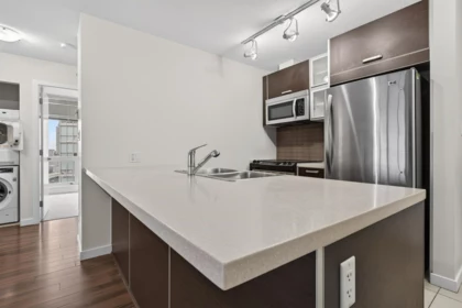 3109 9981 Whalley Boulevard, Surrey, BC, Whalley — 2 bed apartment/condo for sale