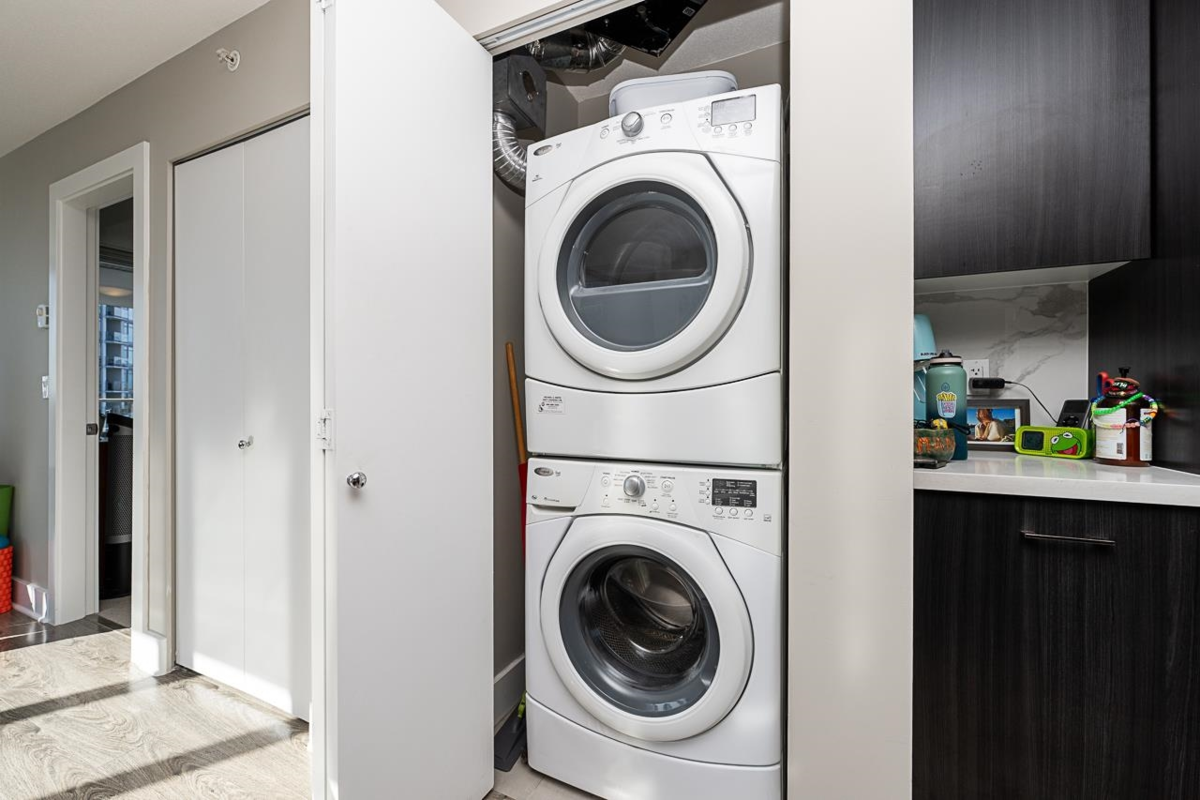 Bedroom 3 Photo of 1707 4189 Halifax Street, Burnaby, BC