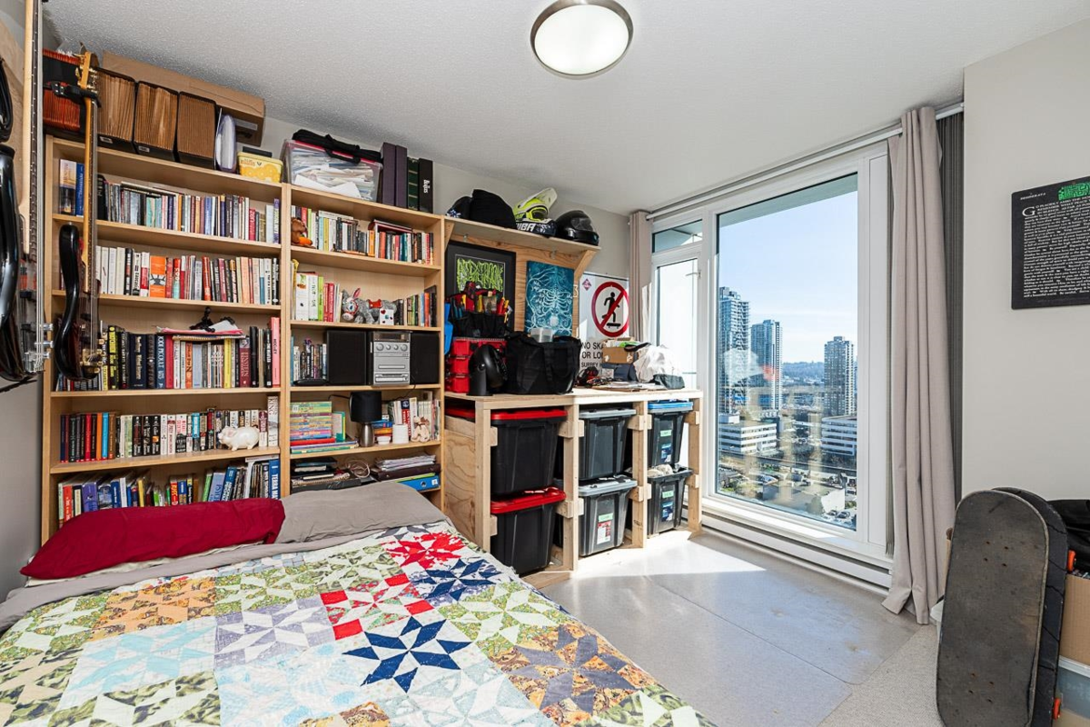 Laundry Room Photo of 1707 4189 Halifax Street, Burnaby, BC