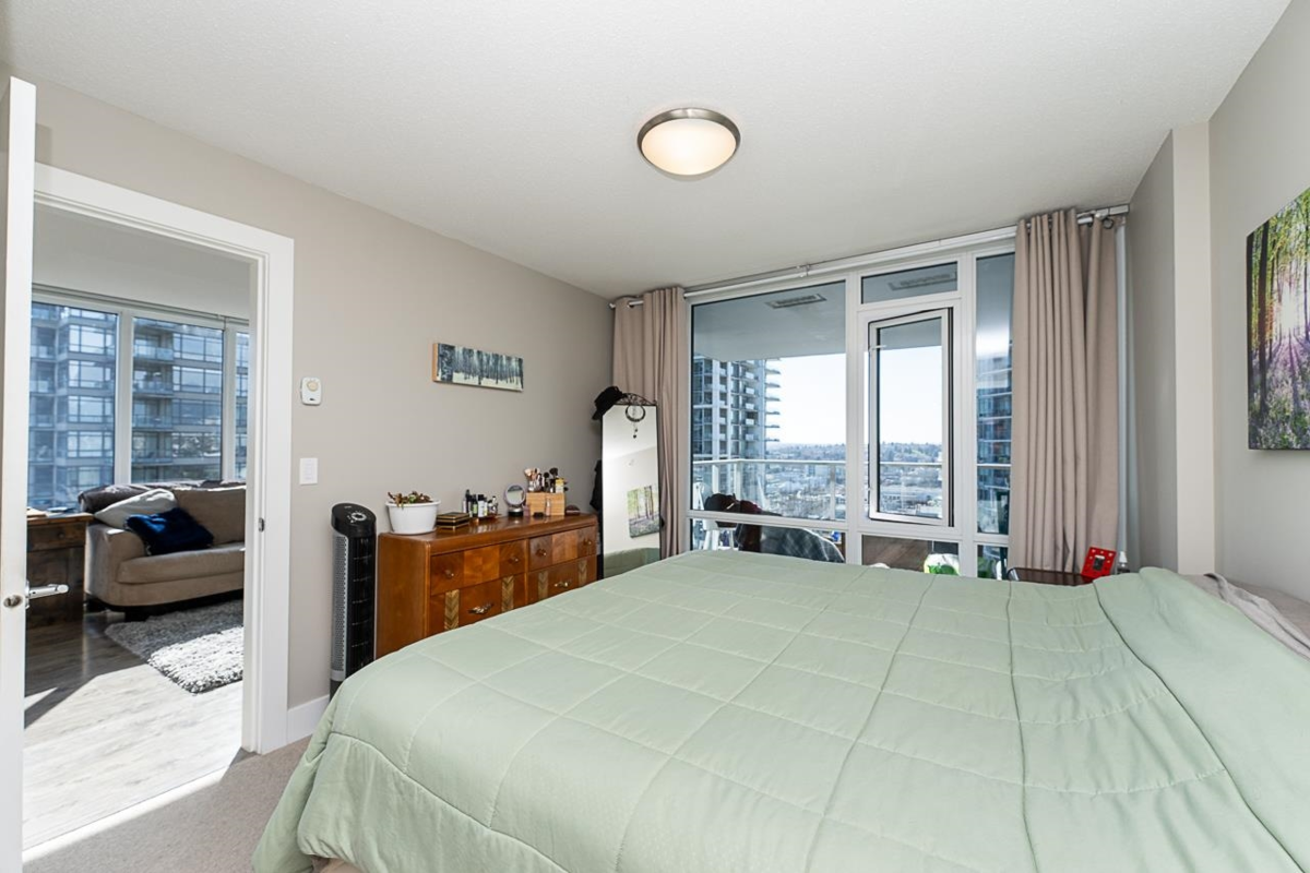 Primary Bathroom Photo of 1707 4189 Halifax Street, Burnaby, BC