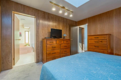 Basement Recreation Room Photo of 26 2035 Martens Street, Abbotsford, BC