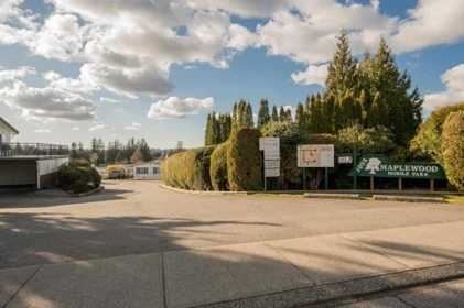 26 2035 Martens Street, Abbotsford, BC, Abbotsford — Manufactured Home for sale