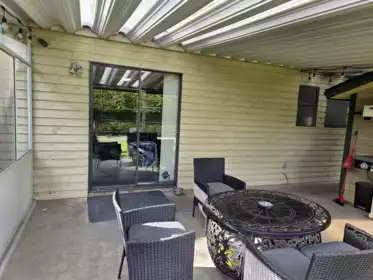 8468 144th Street, Surrey, BC, Surrey — Single Family Residence for sale