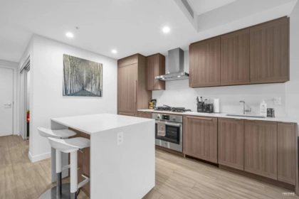 Kitchen Photo of 1805 2351 Beta Avenue, Burnaby, BC