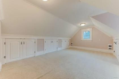 Hallway Photo of 14526 32b Avenue, Surrey, BC