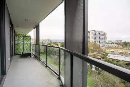 Entry Foyer Photo of 810 6633 Buswell Street, Richmond, BC