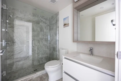 810 6633 Buswell Street, Richmond, BC, Richmond — Apartment/Condo for sale