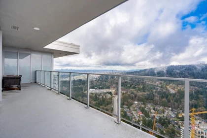 Swimming Pool Photo of 4802 567 Clarke Road, Coquitlam, BC