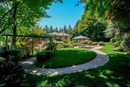 112 Parkside Drive, Port Moody, BC, Port Moody — Single Family Residence for sale