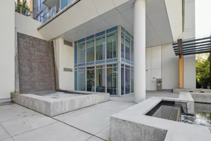 1207 1471 Hunter Street, North Vancouver, BC, North Vancouver — Apartment/Condo for sale