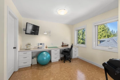 Guest Bathroom Photo of 9075 King Street, Langley, BC