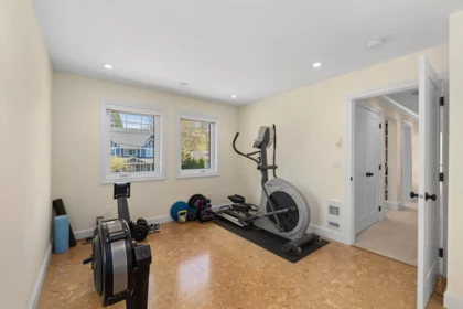 Powder Room Photo of 9075 King Street, Langley, BC